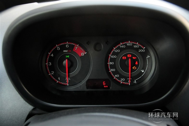 2014款 1.3L 手动舒适版