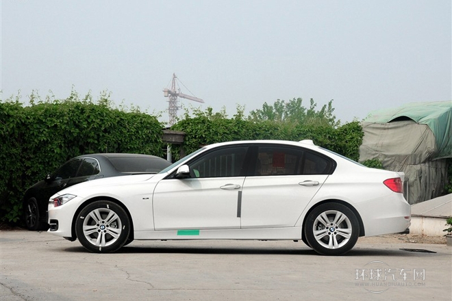 2014款 328i 运动设计套装