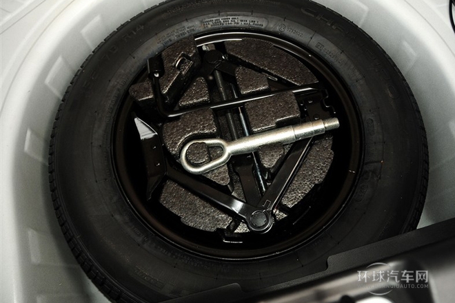 2014款 1.3L 自动舒适版