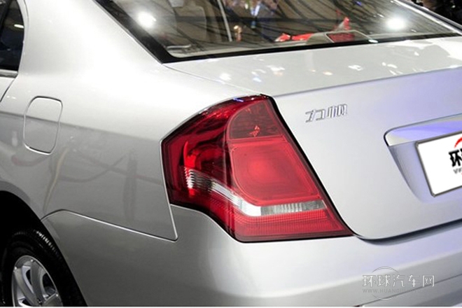 2014款 1.5L 手动旗舰型VVT