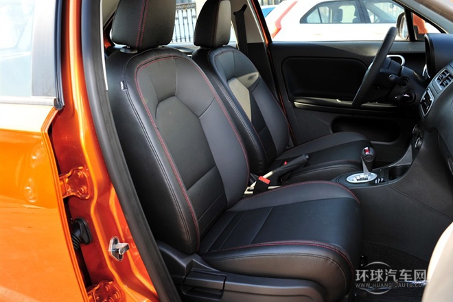 2014款 1.5L 自动豪华版