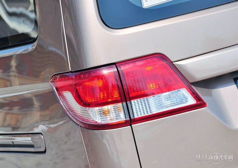 2013款 1.3L豪华型M13R