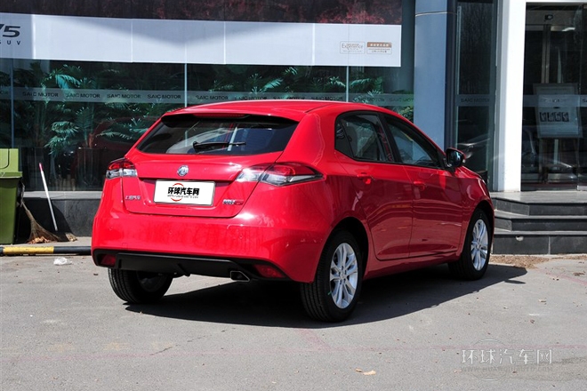 2012款 1.5L 手动豪华版