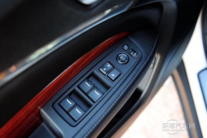2014款 3.5L 豪华版