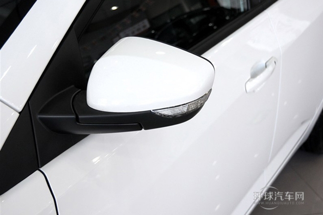 2012款 1.5L 手动精英版