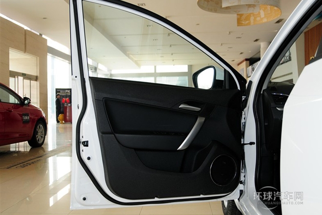 2012款 1.5L 自动豪华版