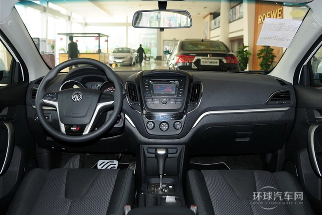 2012款 1.5L 自动豪华版