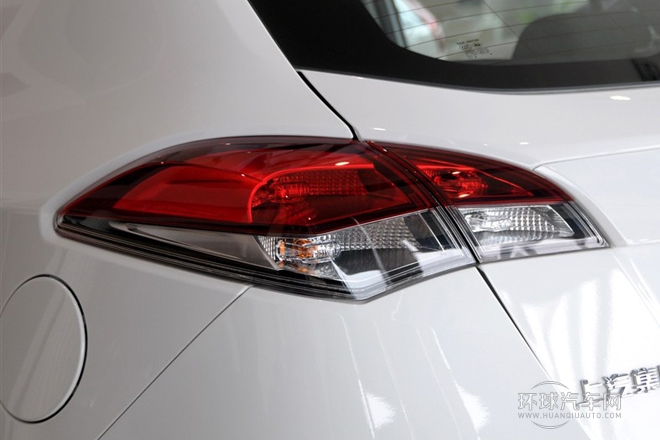 2012款 1.5L 自动精英版