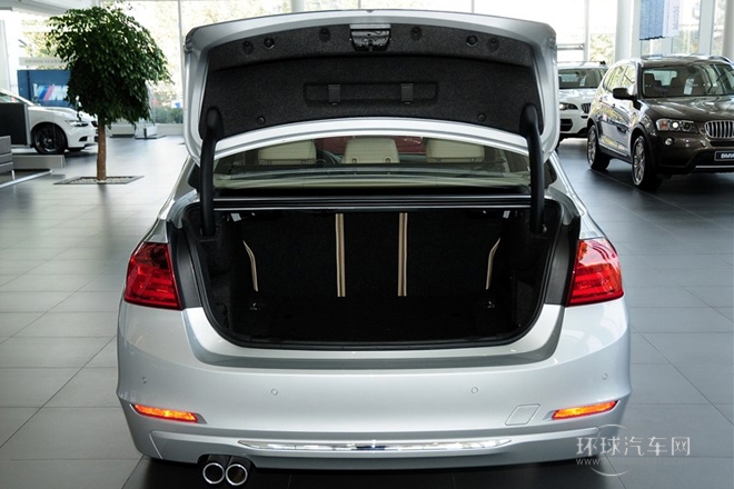 2014款 328Li 时尚型
