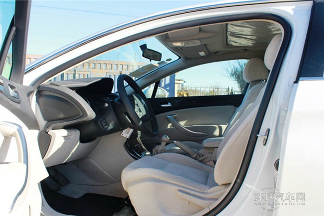 2013款 2.0L 手动舒适型