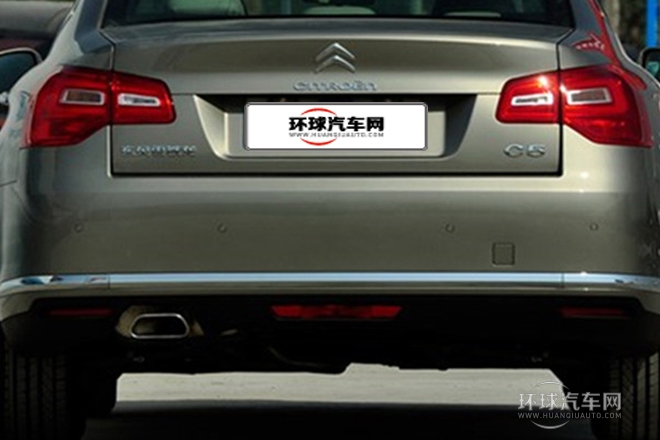 2013款 2.0L 自动尊享型