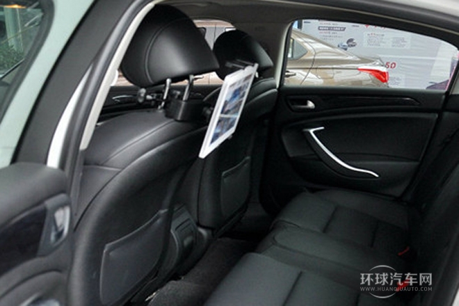 2013款 2.0L 自动悦享型