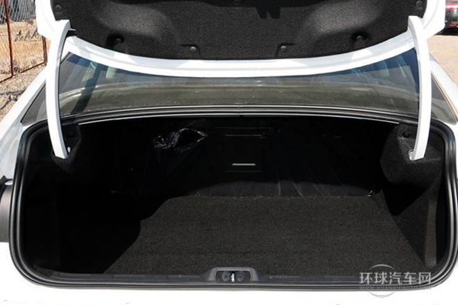 2013款 2.3L 自动尊驭型