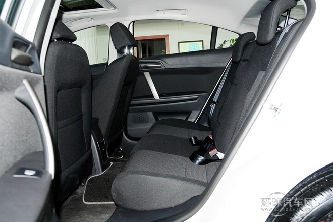2013款 掀背 1.8L 自动驾值版