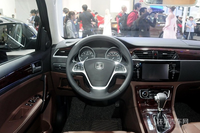 2014款 2.0T 自动尊贵型