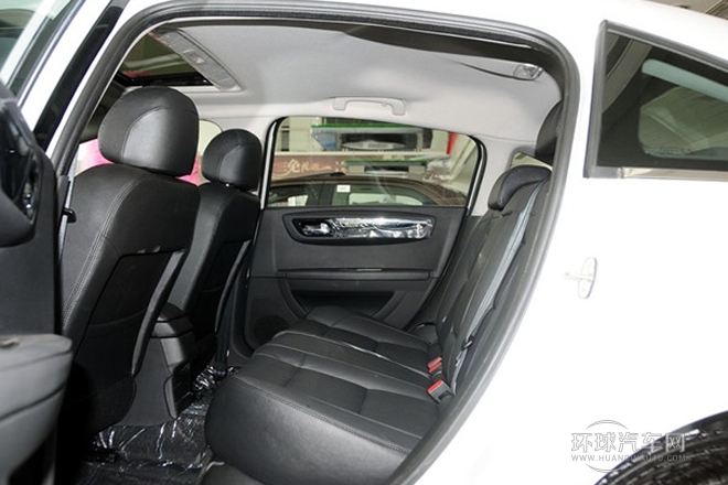 2013款 两厢 1.6L 手动乐享型