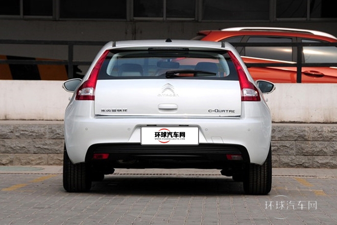 2013款 两厢 1.6L 自动乐尚型