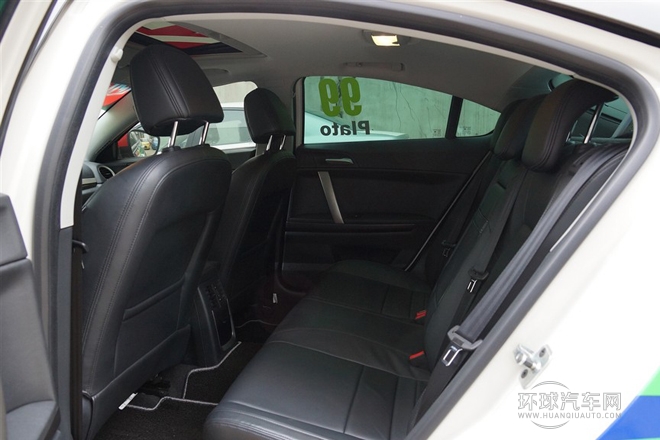 2013款 掀背 1.8T 自动豪华版