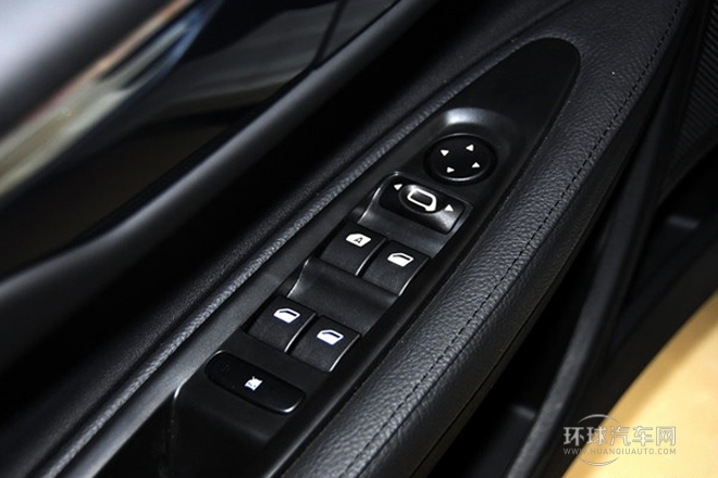 2013款 两厢 1.6L 手动乐尚型