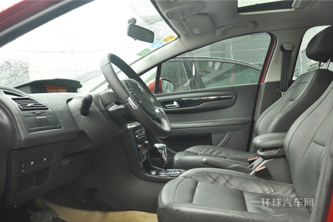 2013款 两厢 1.6L 自动乐享型