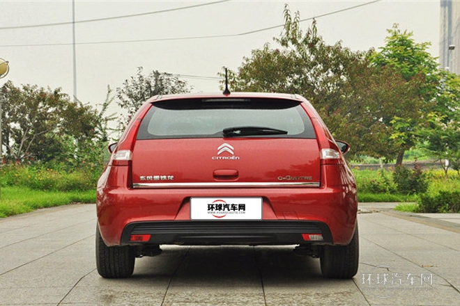 2013款 两厢 1.6L 自动乐享型