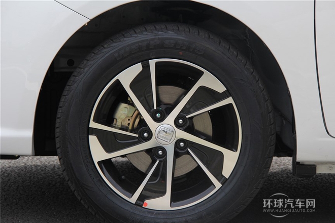 2014款 1.5L 新视界版手动豪华型