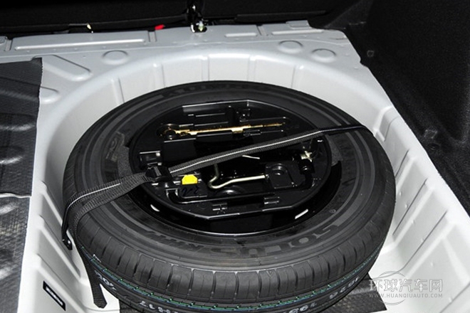 2013款 三厢 2.0L 自动品悦型