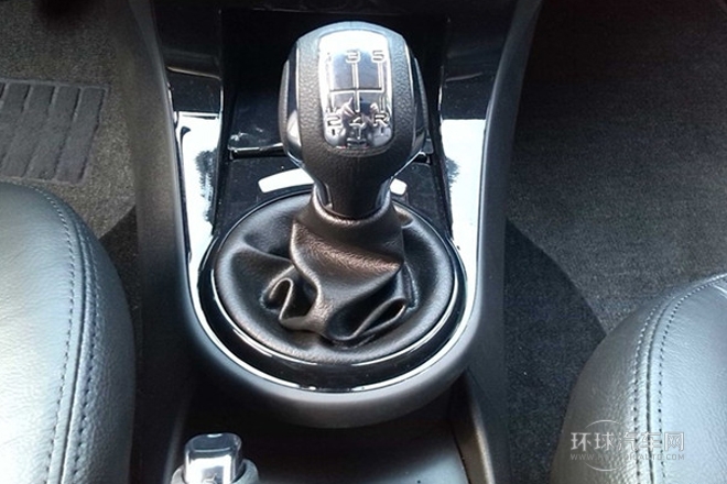 2013款 三厢 1.6L 手动品享型
