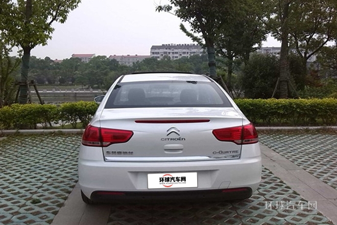 2013款 三厢 1.6L 手动品享型