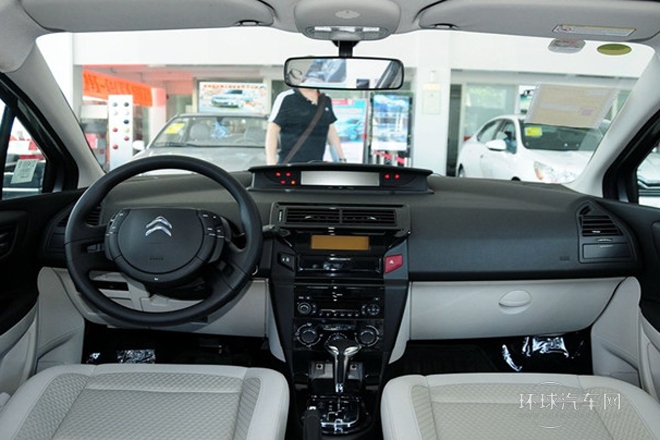 2013款 三厢 1.6L 自动品尚型