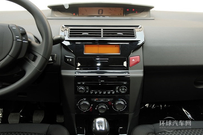 2013款 三厢 1.6L 手动品尚型