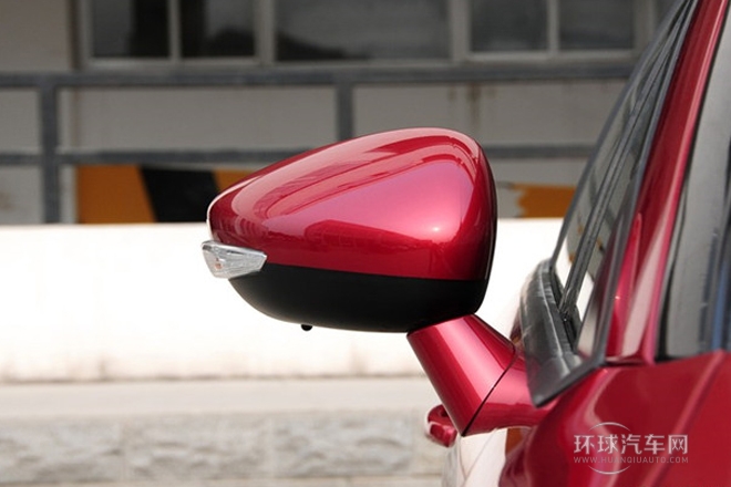 2013款 三厢 1.6L 手动品尚型