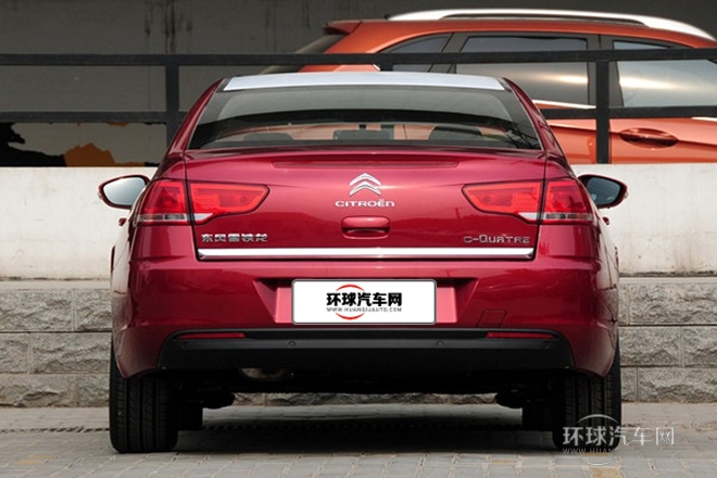 2013款 三厢 1.6L 手动品尚型