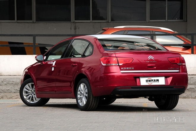 2013款 三厢 1.6L 手动品尚型