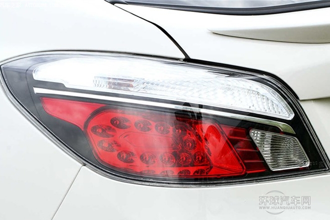 2014款 掀背 1.8T 自动精英版