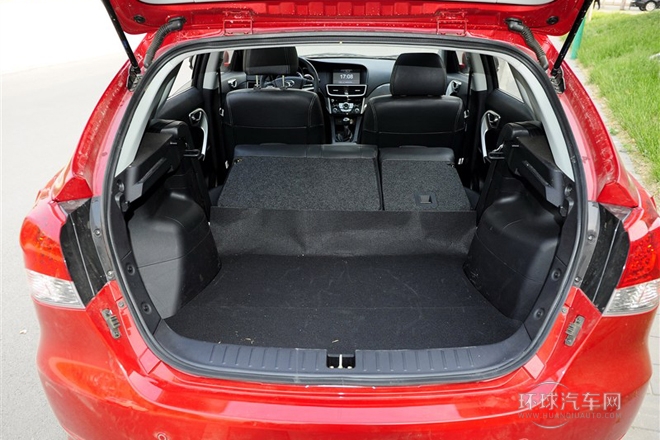 2013款 1.5L 手动精英版