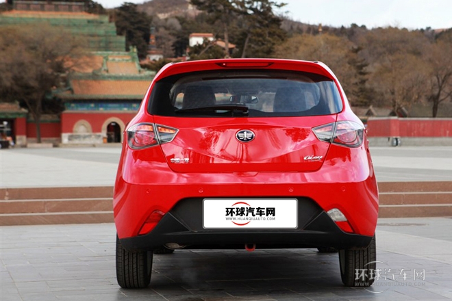 2014款 两厢 1.5L 自动豪华型