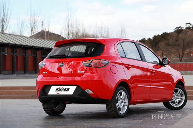 2014款 两厢 1.5L 自动豪华型