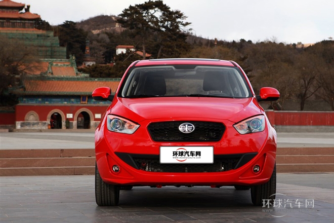 2014款 两厢 1.5L 自动豪华型