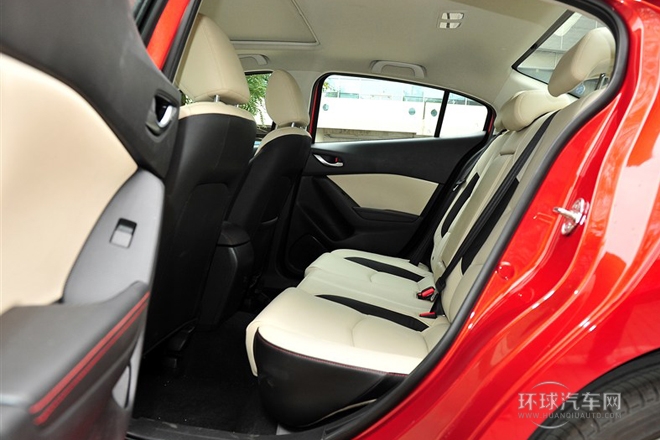 2014款 三厢 2.0L 自动旗舰型