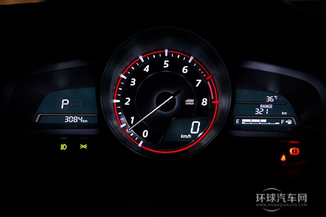 2014款 三厢 2.0L 自动旗舰型