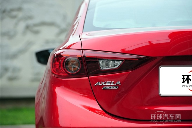 2014款 三厢 2.0L 自动旗舰型