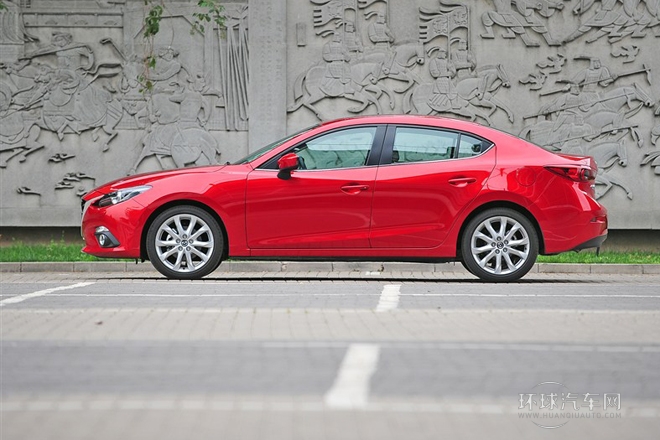 2014款 三厢 2.0L 自动旗舰型