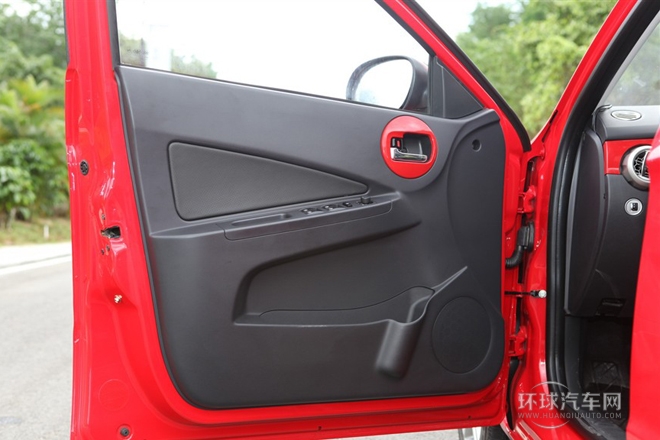 2012款 三厢 1.5L 自动豪华型