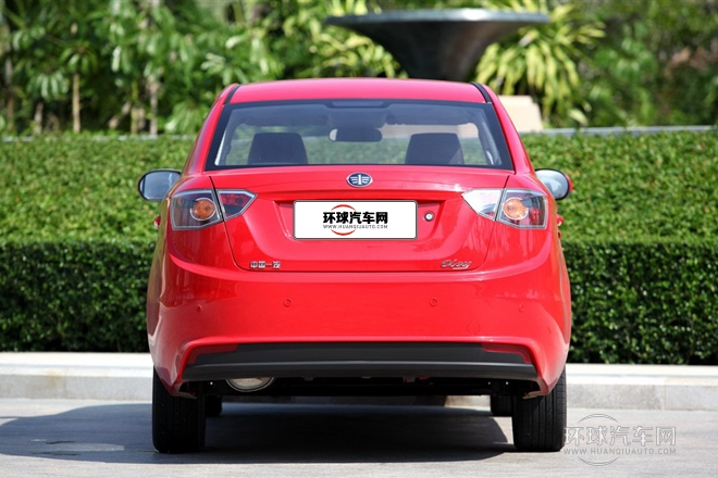 2012款 三厢 1.5L 自动豪华型
