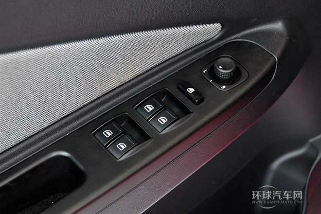 2012款 三厢 1.5L 自动舒适型
