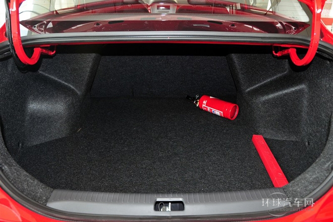 2012款 三厢 1.5L 自动舒适型