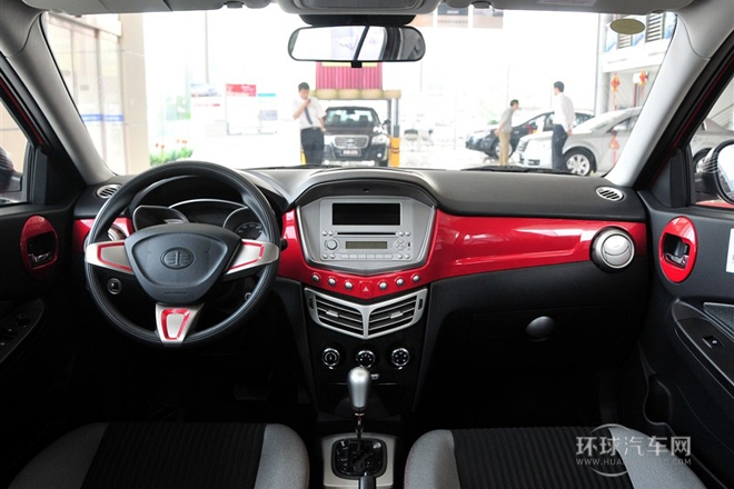 2012款 三厢 1.5L 自动舒适型