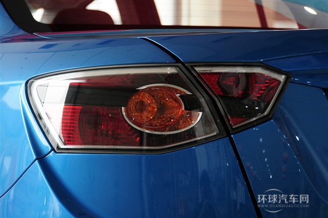 2012款 三厢 1.5L 手动舒适型