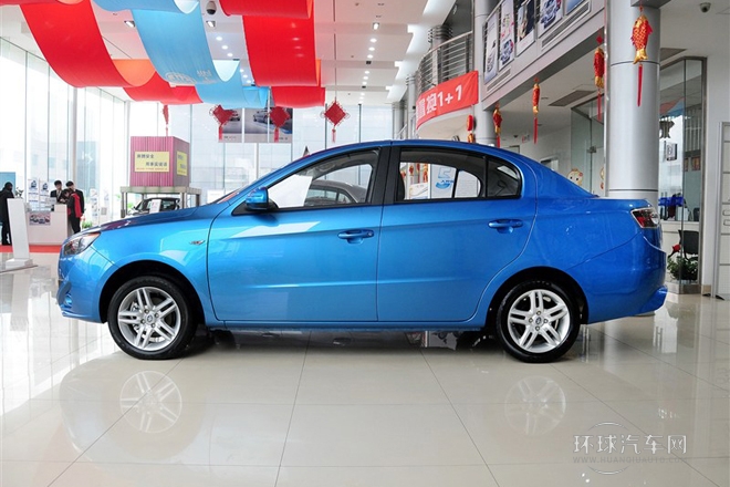 2012款 三厢 1.5L 手动舒适型